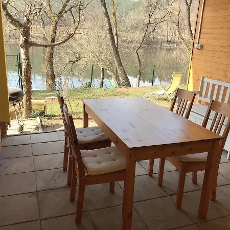 Feriehus Sazava River With Boating Experience