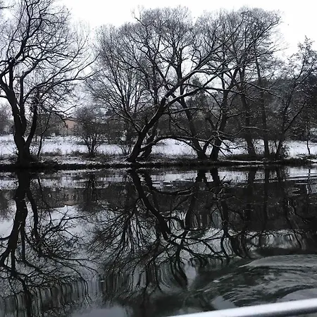 Σπίτι διακοπών Sazava River With Boating Experience Týnec nad Sázavou