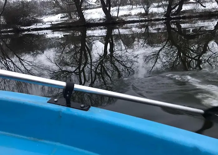Prázdninový dům Sazava River With Boating Experience Týnec nad Sázavou