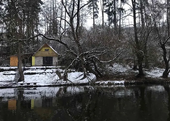 Sazava River With Boating Experience Feriehus